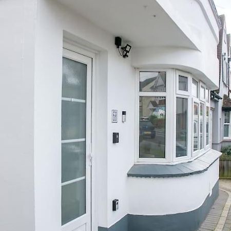 Stylish Retreat In Leigh-On-Sea Apartment Southend-on-Sea Bagian luar foto