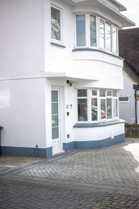 Stylish Retreat In Leigh-On-Sea Apartment Southend-on-Sea Bagian luar foto